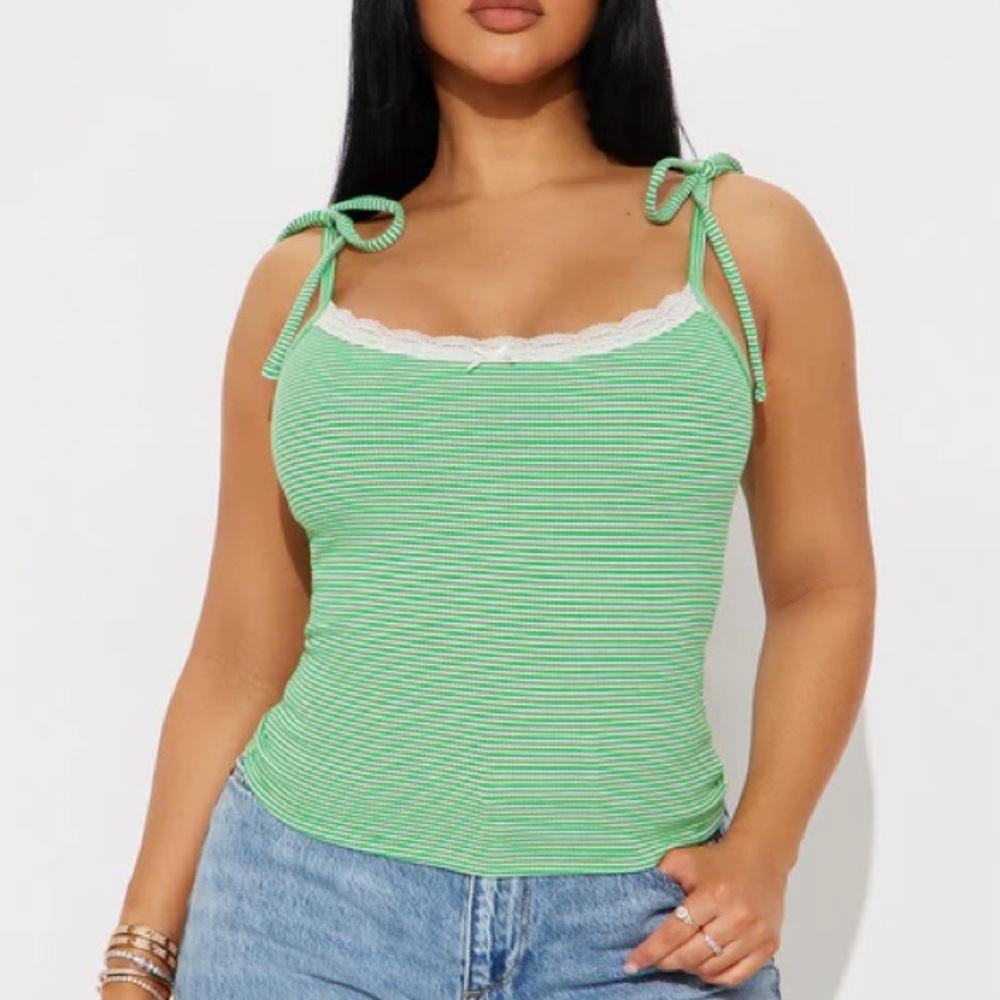 Fashion nova green cami top